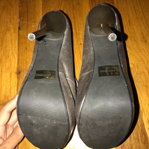 Women’s shoes - Picture 3 of 3